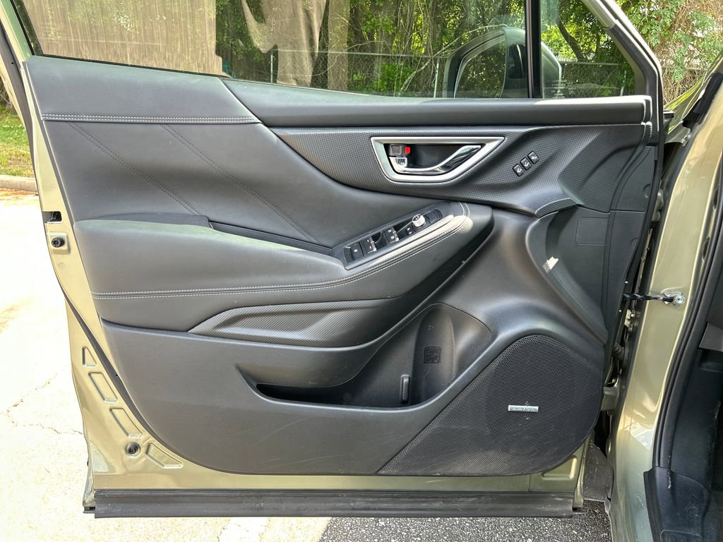 Used 2020 Subaru Forester Touring image 9