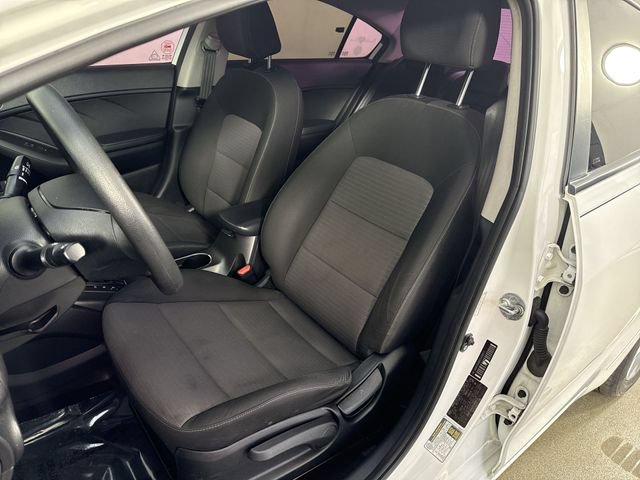 Used 2016 Kia Forte LX w/ LX Popular Plus Package FWD image 16