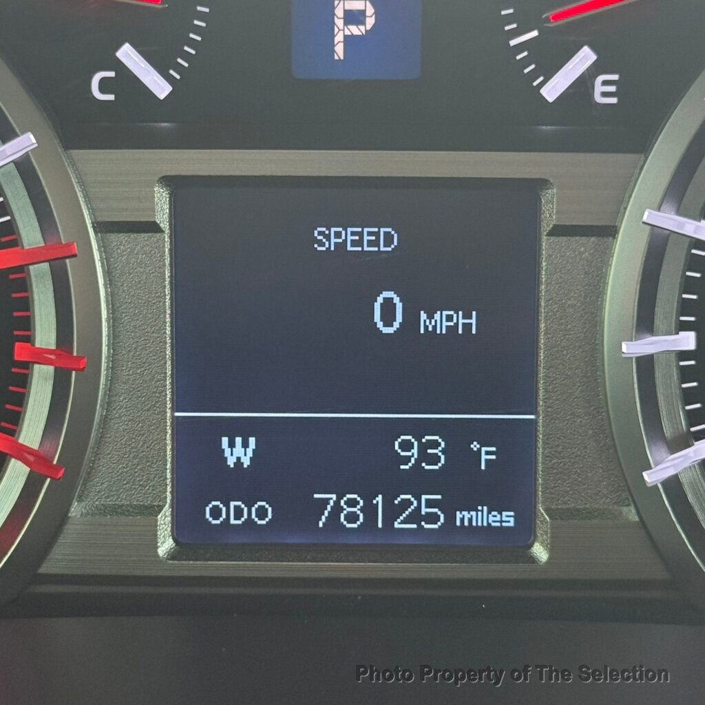 Used 2016 Toyota 4Runner SR5 image 32