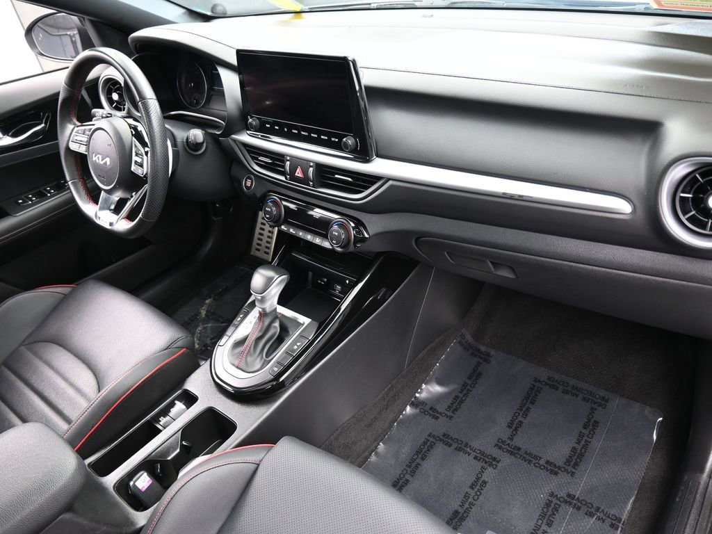 Used 2023 Kia Forte GT w/ GT2 Package image 43