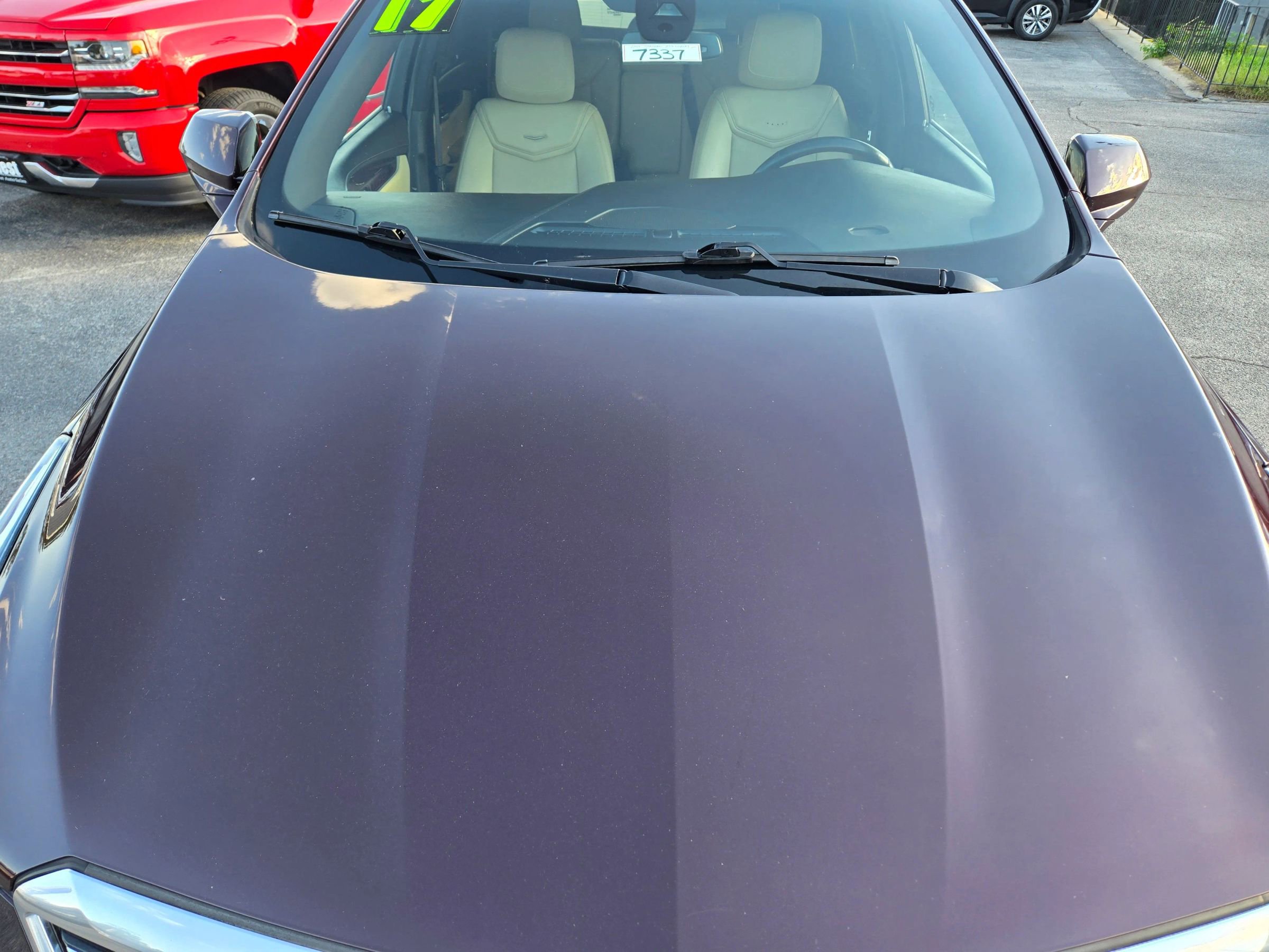 Used 2017 Cadillac XT5 Luxury w/ Driver Awareness Package image 18