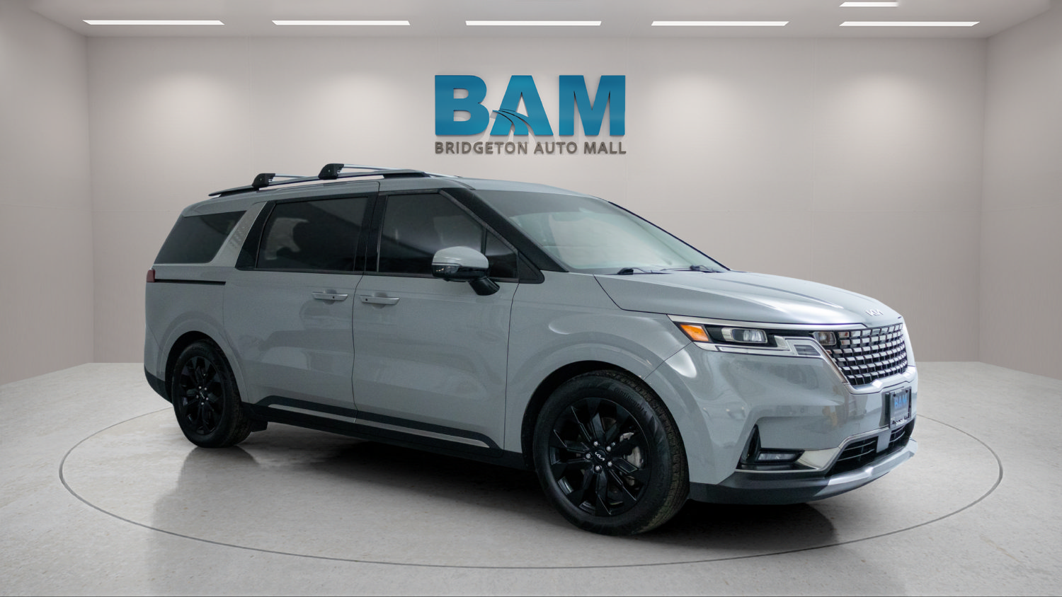 Used 2024 Kia Carnival SX Prestige FWD image 1