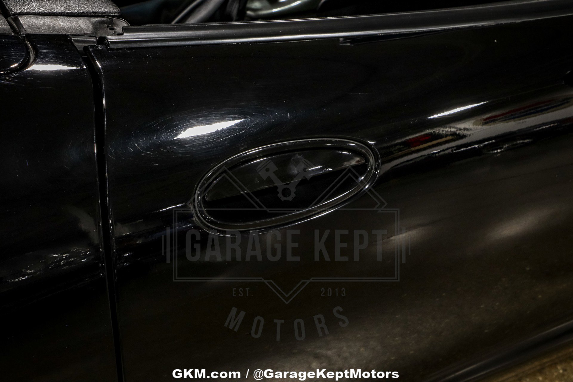 Used 2002 Chevrolet Corvette Convertible w/ Preferred Equipment Group2 image 76