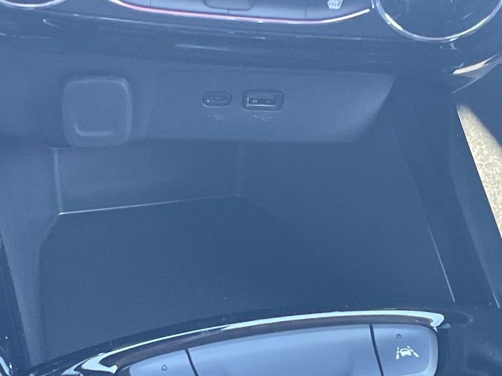 New 2026 Chevrolet Trax ACTIV FWD image 20