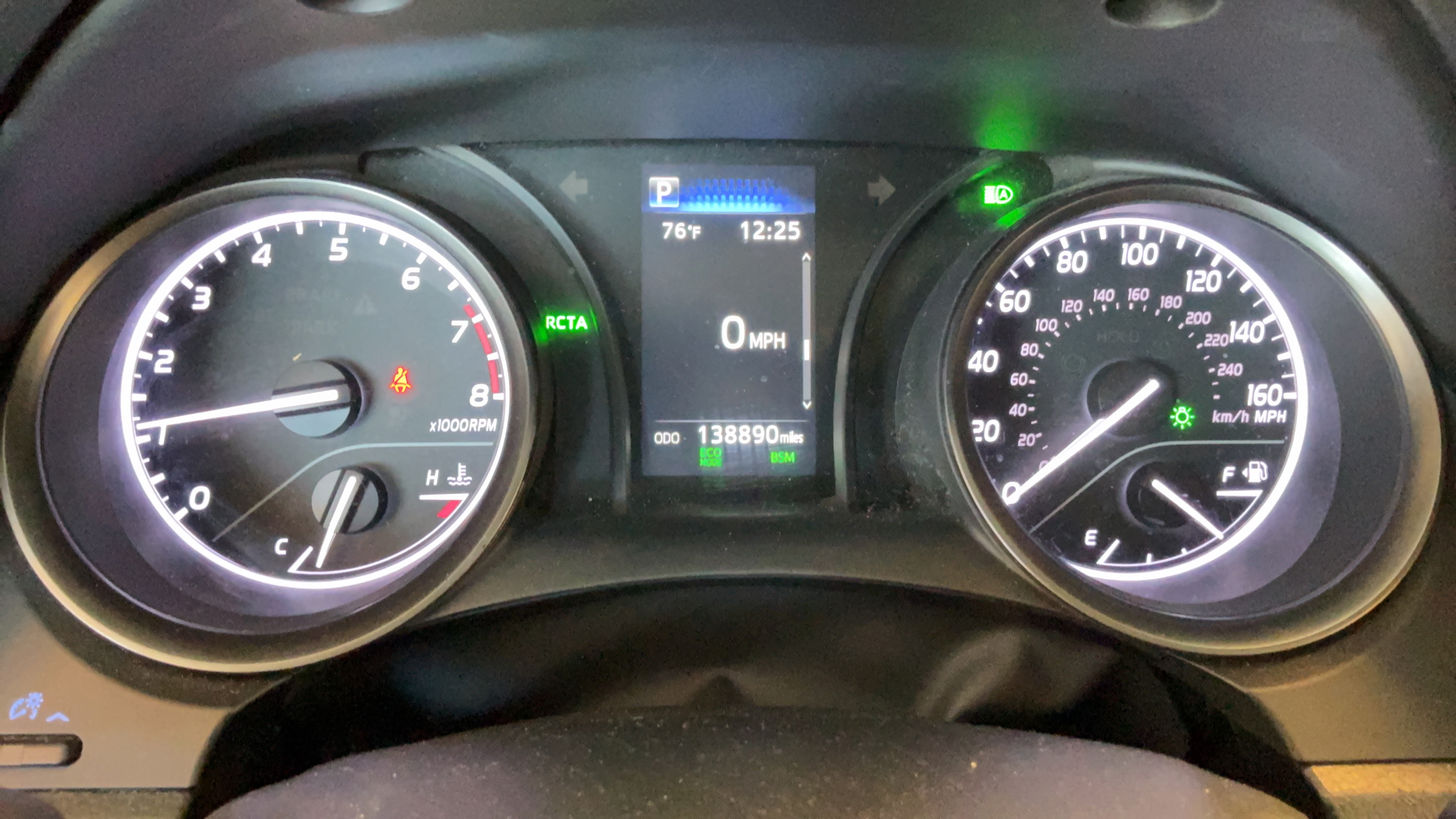 Used 2022 Toyota Camry SE w/ Audio Upgrade Package FWD image 10
