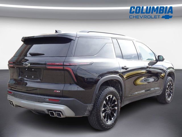 Certified 2025 Chevrolet Traverse Z71 w/ Driver Confidence Package AWD/4WD image 3