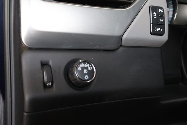 Used 2020 Chevrolet Tahoe LT w/ Luxury Package RWD image 26