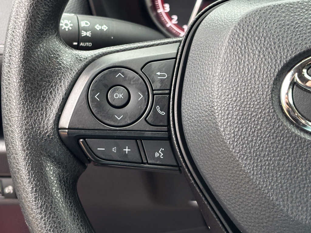 Certified 2025 Toyota RAV4 XLE AWD/4WD image 25