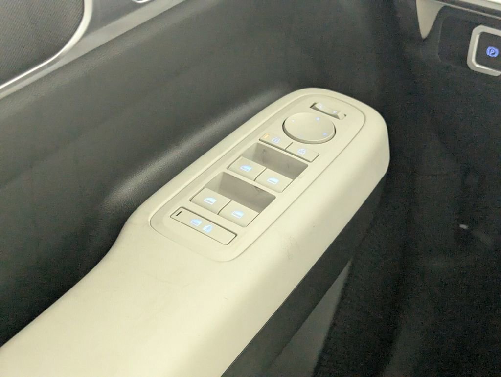 New 2026 Hyundai Santa Fe SE FWD image 15