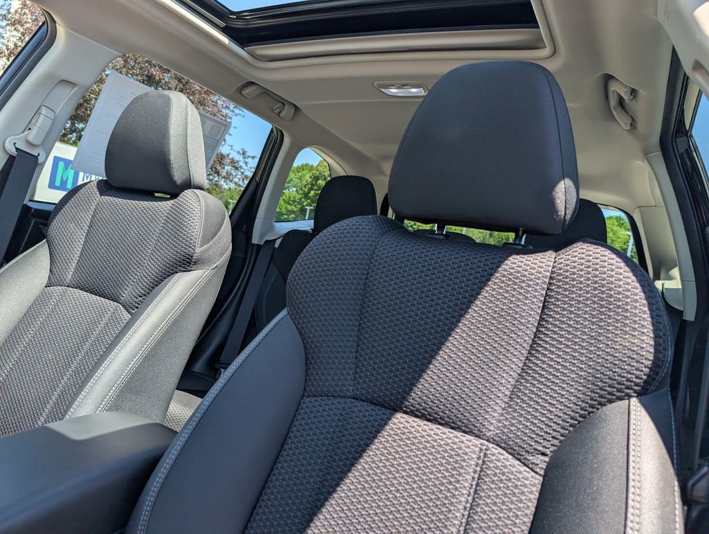 Used 2024 Subaru Forester Premium AWD/4WD image 19
