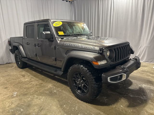 Used 2025 Jeep Gladiator Sport image 9