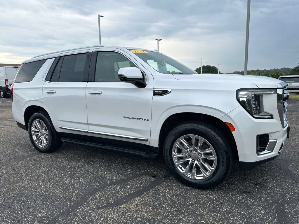 Used 2023 GMC Yukon SLT w/ SLT Premium Package AWD/4WD image 17