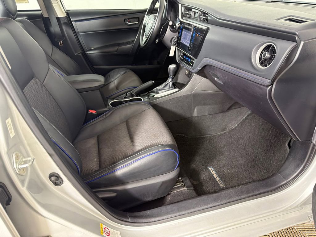 Used 2019 Toyota Corolla SE FWD image 13