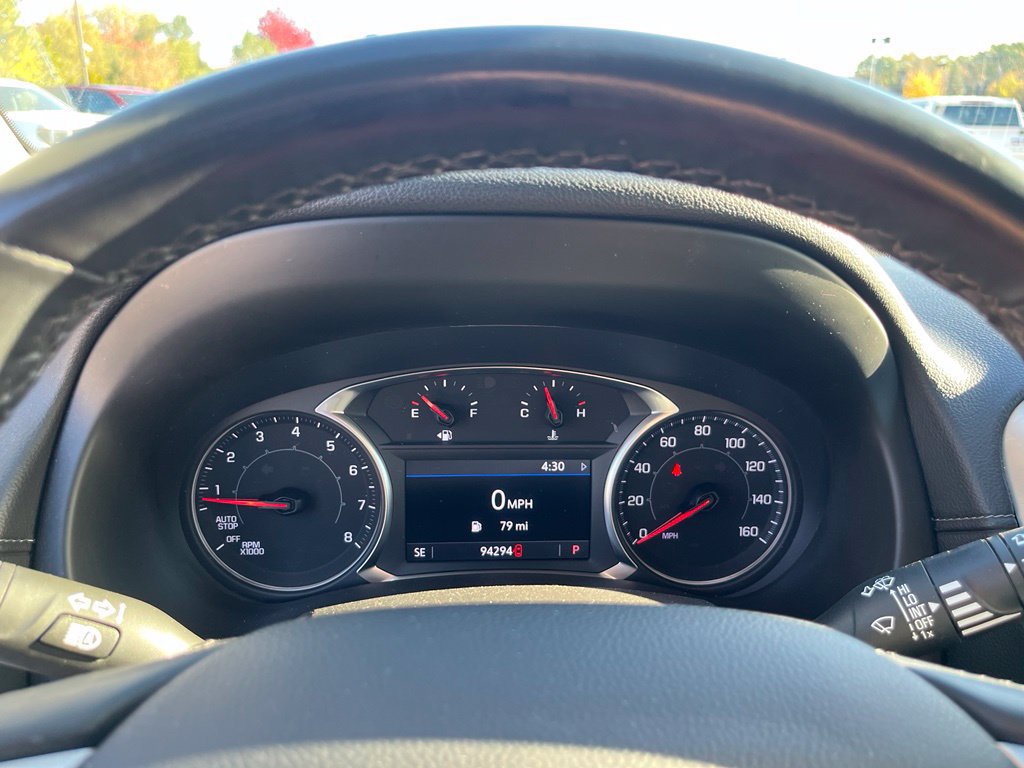 Used 2024 GMC Terrain SLT FWD image 22