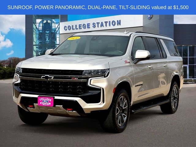 Used 2022 Chevrolet Suburban Z71 w/ Luxury Package image 2