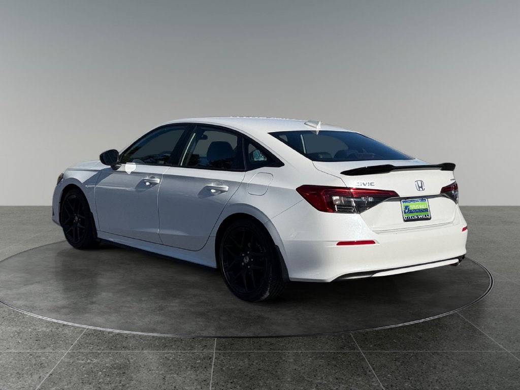 Used 2023 Honda Civic Sport image 7