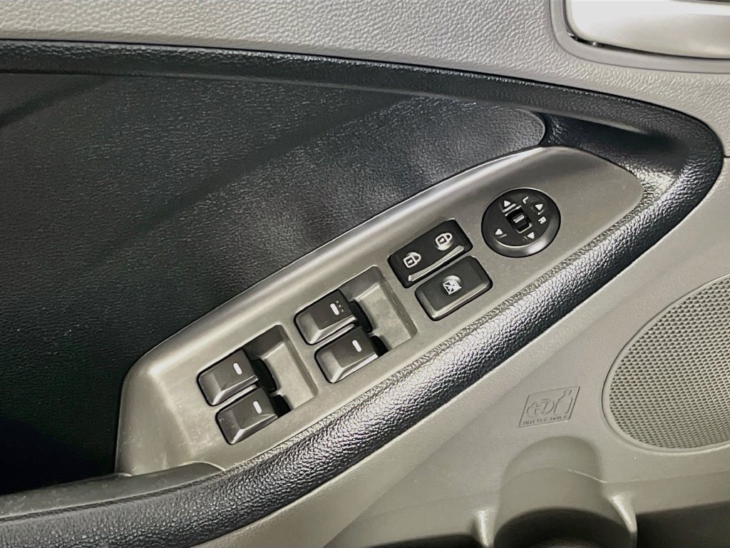 Used 2017 Kia Forte LX FWD image 16