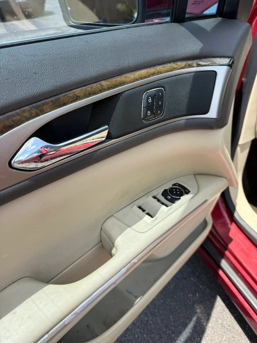 Used 2013 Lincoln MKZ AWD image 11