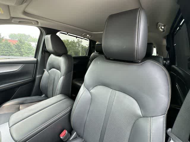 Used 2024 MAZDA CX-90 Plug-In Hybrid w/ Premium Pkg AWD/4WD image 17