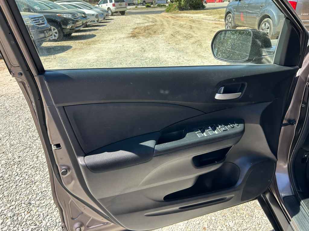 Used 2013 Honda CR-V LX image 7