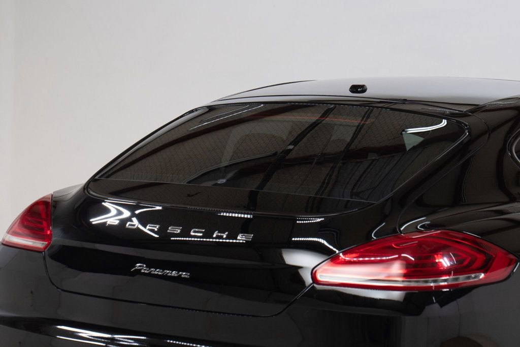 Used 2016 Porsche Panamera Edition image 16