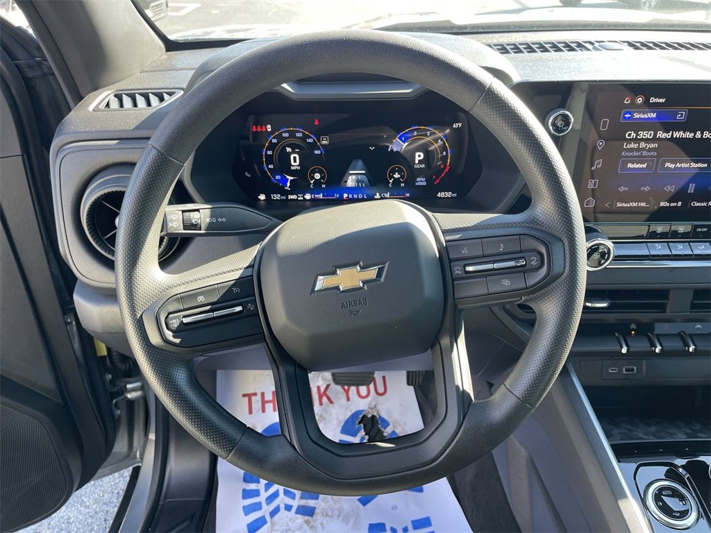 New 2025 Chevrolet Colorado W/T image 14