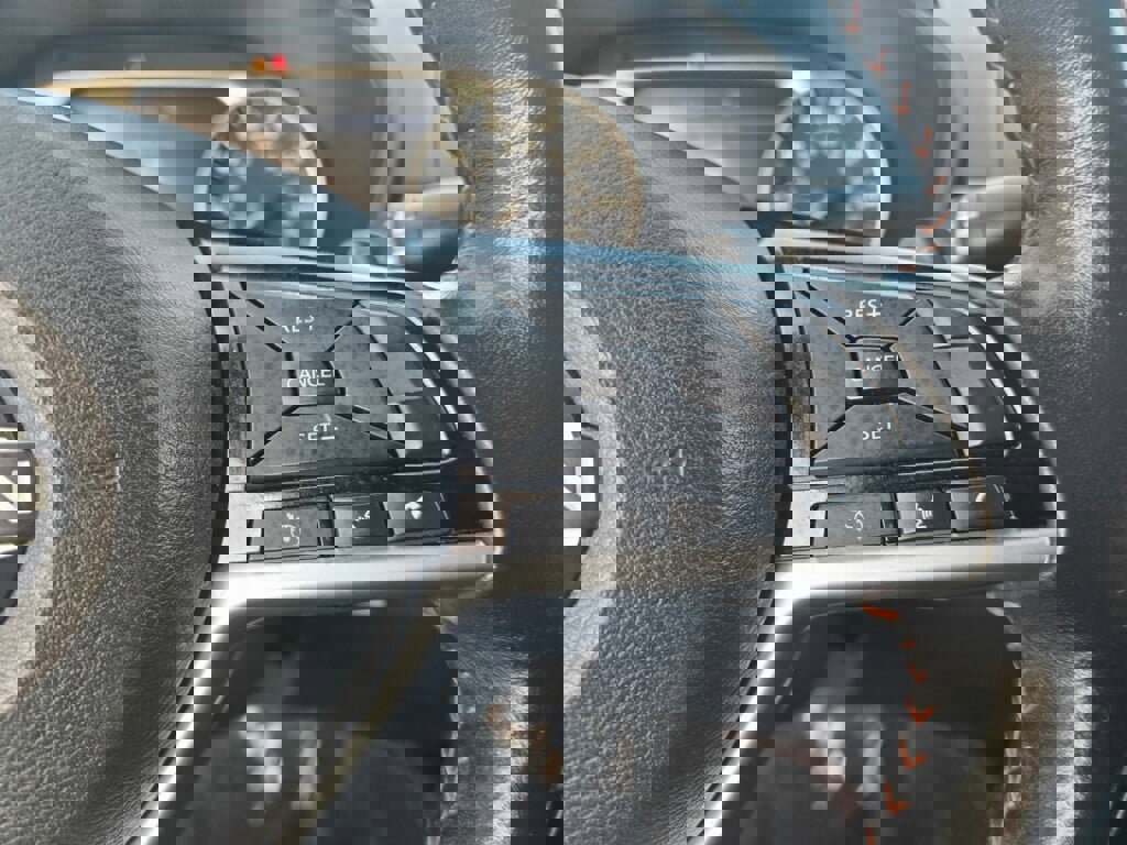 Used 2024 Nissan Altima 2.5 SR image 23