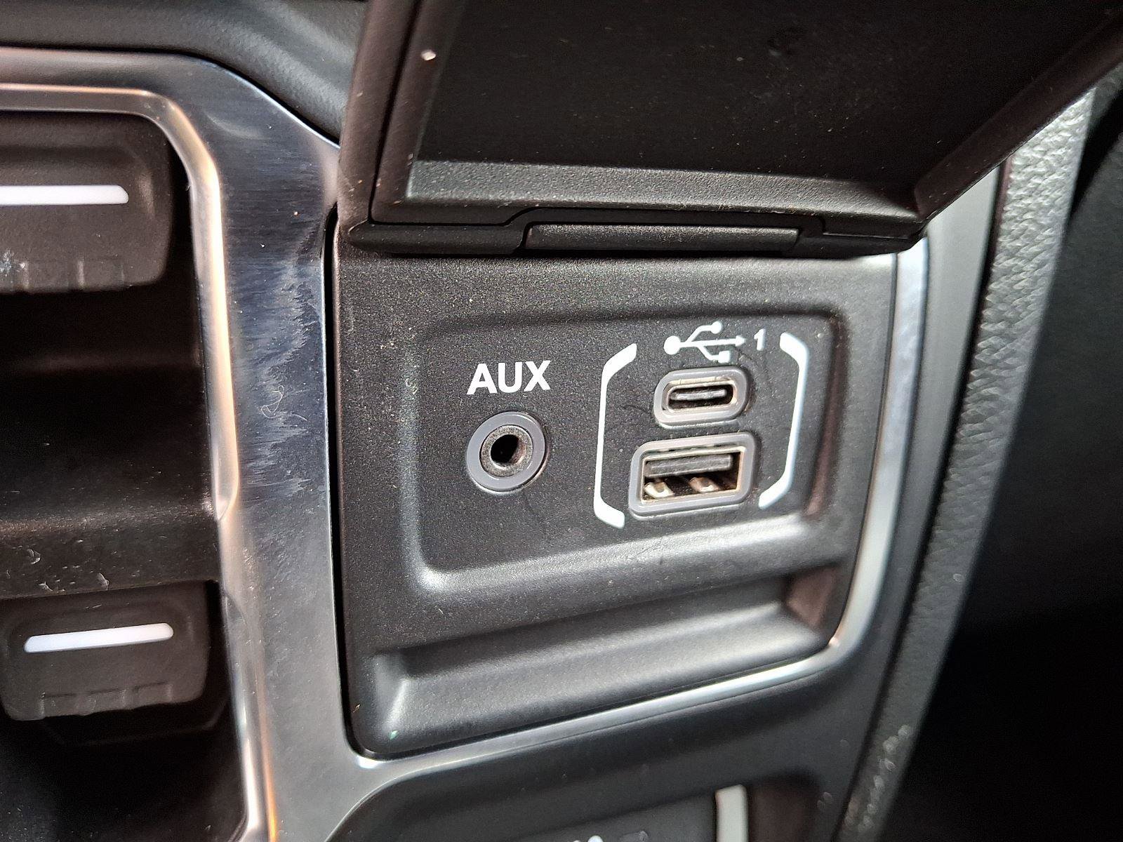 Used 2022 Jeep Wrangler Unlimited Rubicon 4xe w/ Cold Weather Group image 27