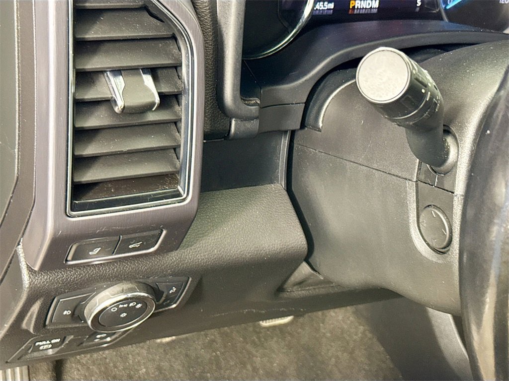 Used 2020 Ford Expedition Max Limited w/ Equipment Group 301A image 11