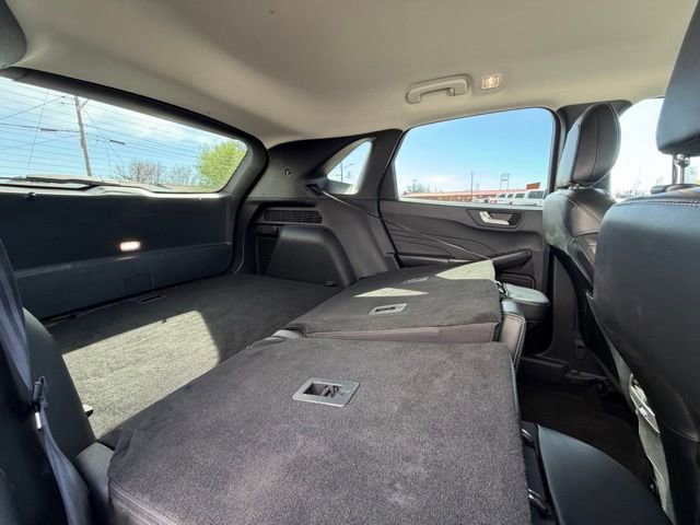 Used 2024 Ford Escape Platinum image 16