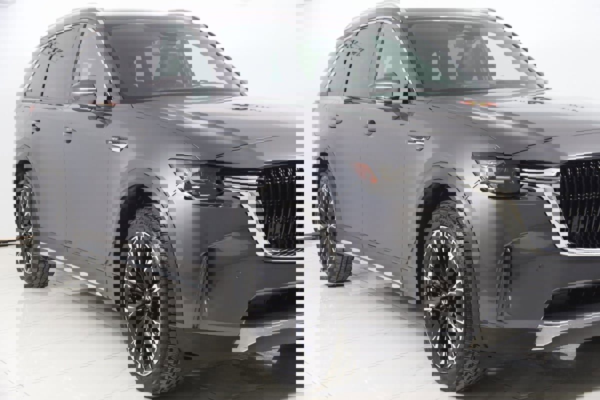 Used 2024 MAZDA CX-90 Plug-In Hybrid w/ Premium Plus image 42