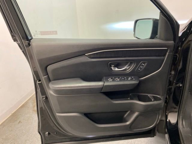 Used 2024 Honda Pilot Elite image 19