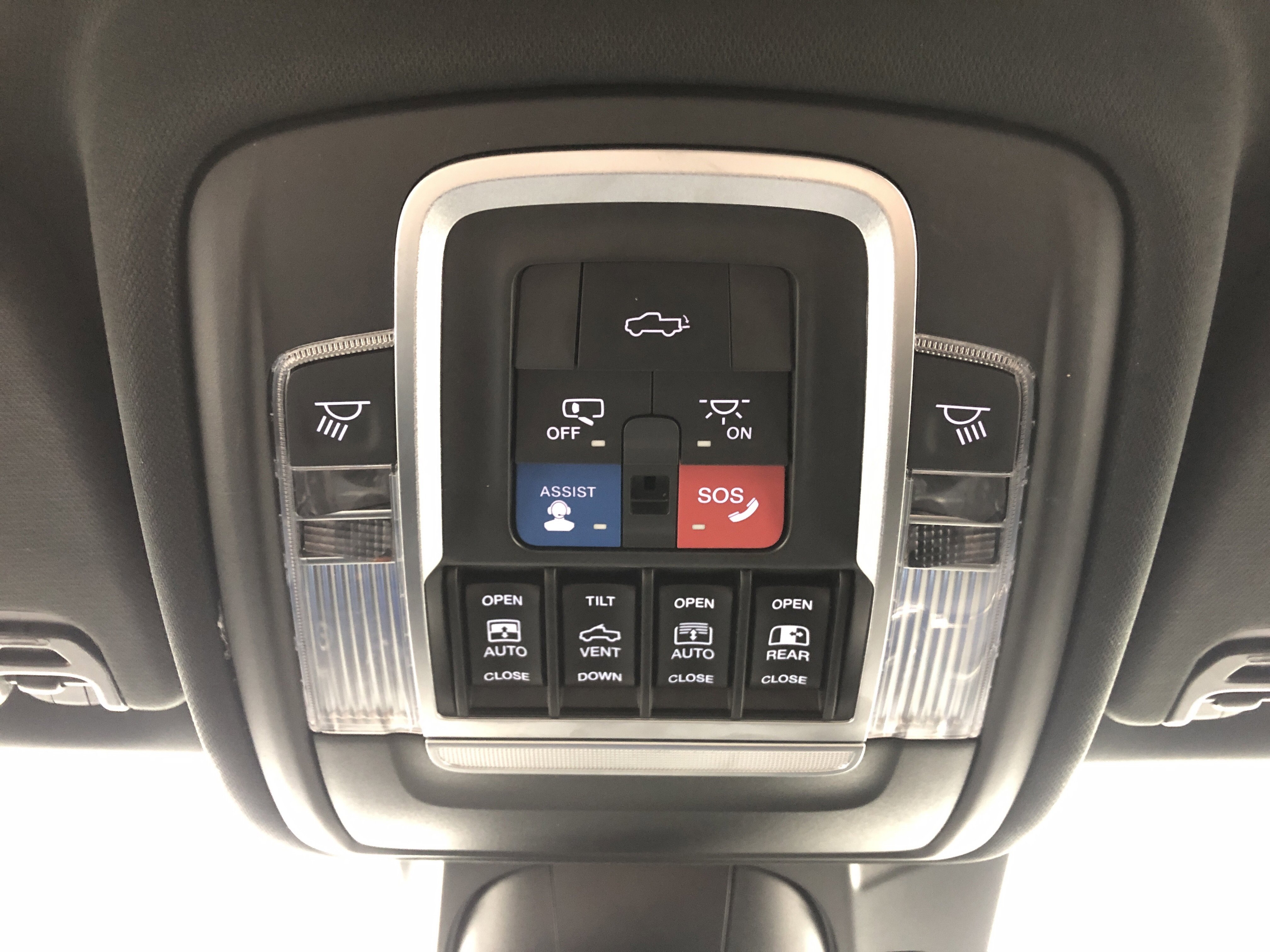 Certified 2021 RAM 1500 Limited w/ Night Edition AWD/4WD image 23
