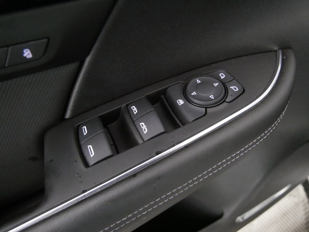 Used 2025 Buick Envision Preferred image 14