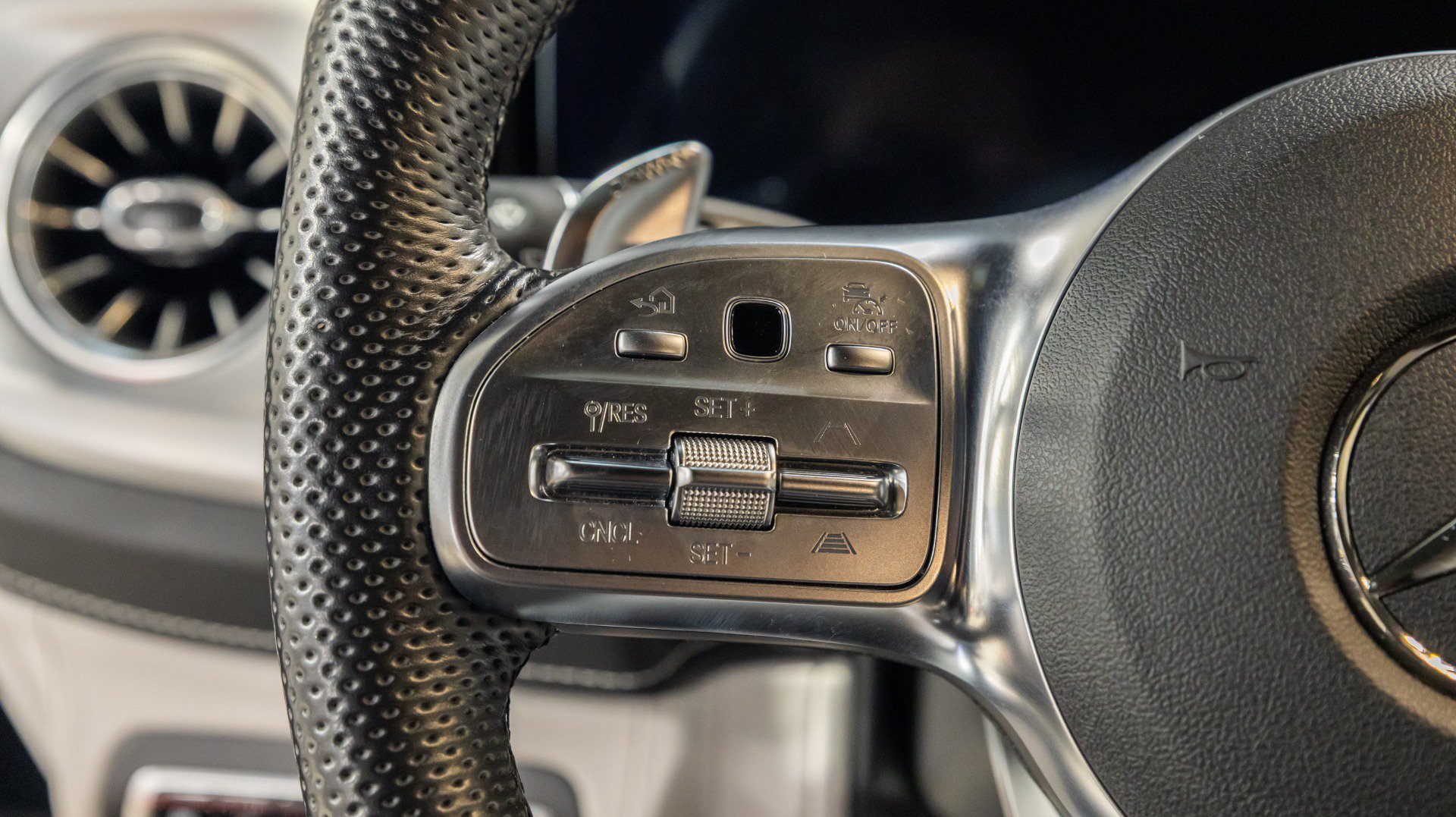 Used 2022 Mercedes-Benz G 63 AMG 4MATIC image 41