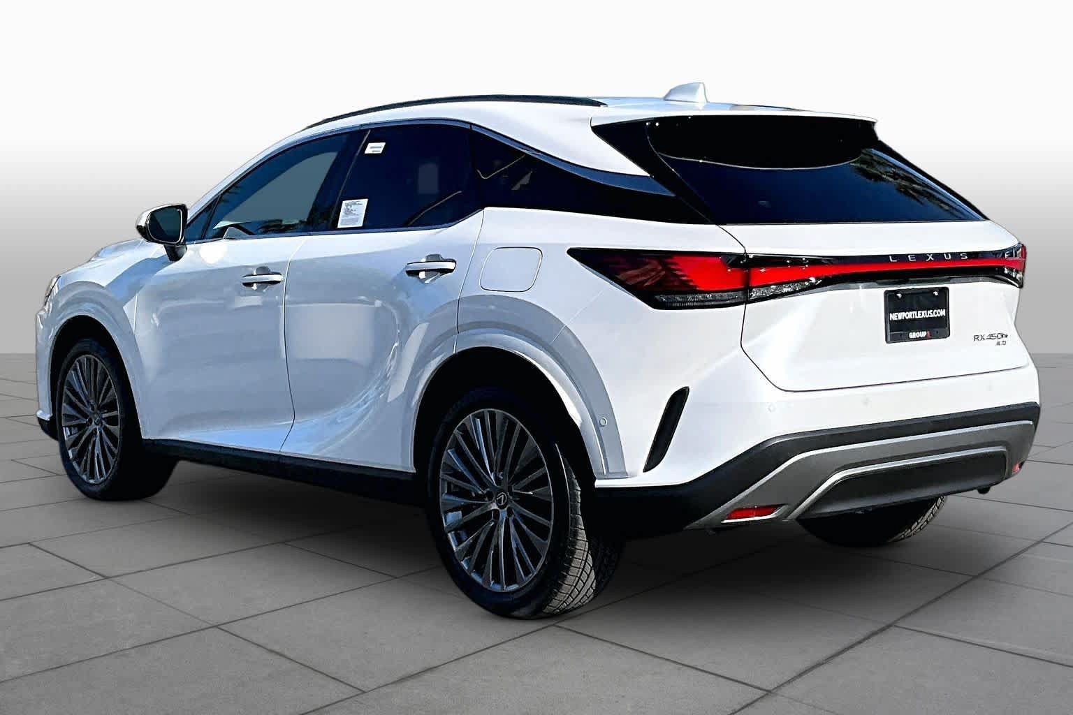 New 2026 Lexus RX 450h AWD w/ Convenience Package image 7