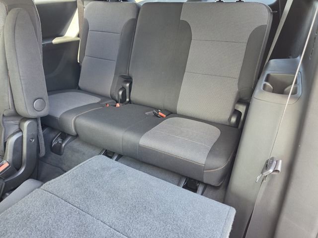 Certified 2021 Chevrolet Traverse LT FWD image 12