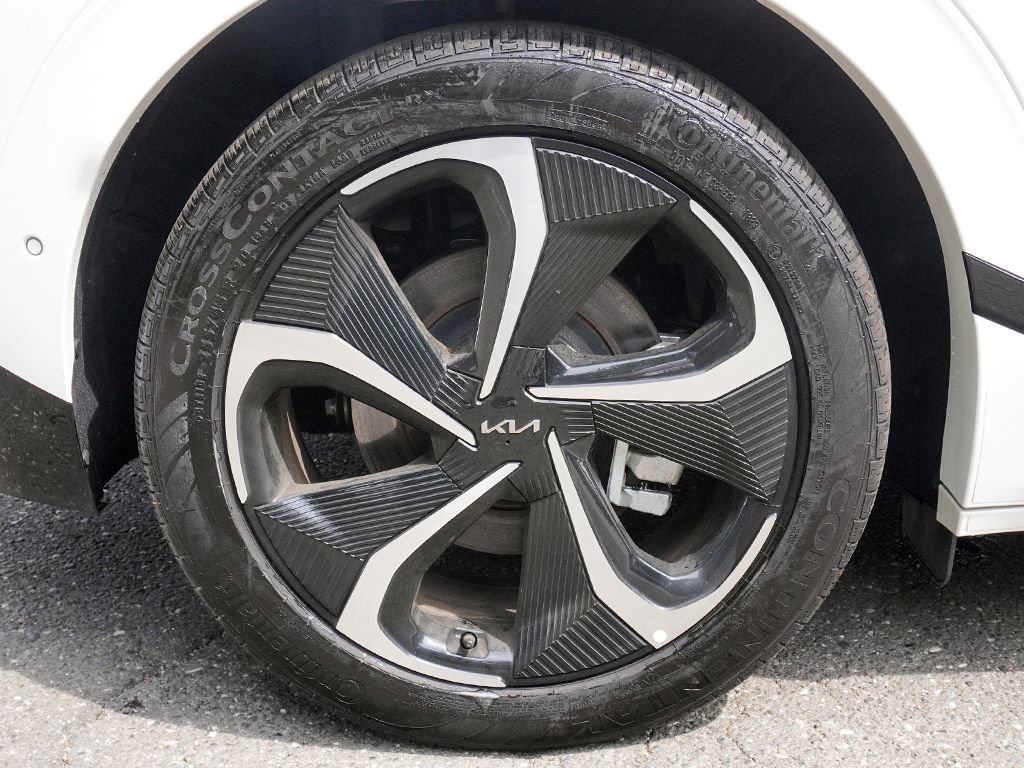 Used 2024 Kia EV6 GT-Line AWD/4WD image 26