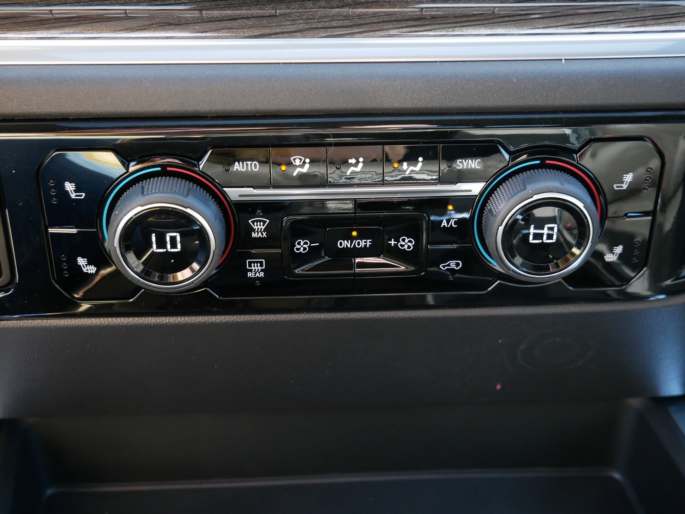 New 2026 Chevrolet Silverado 1500 RST w/ RST All Star Premium Package image 8