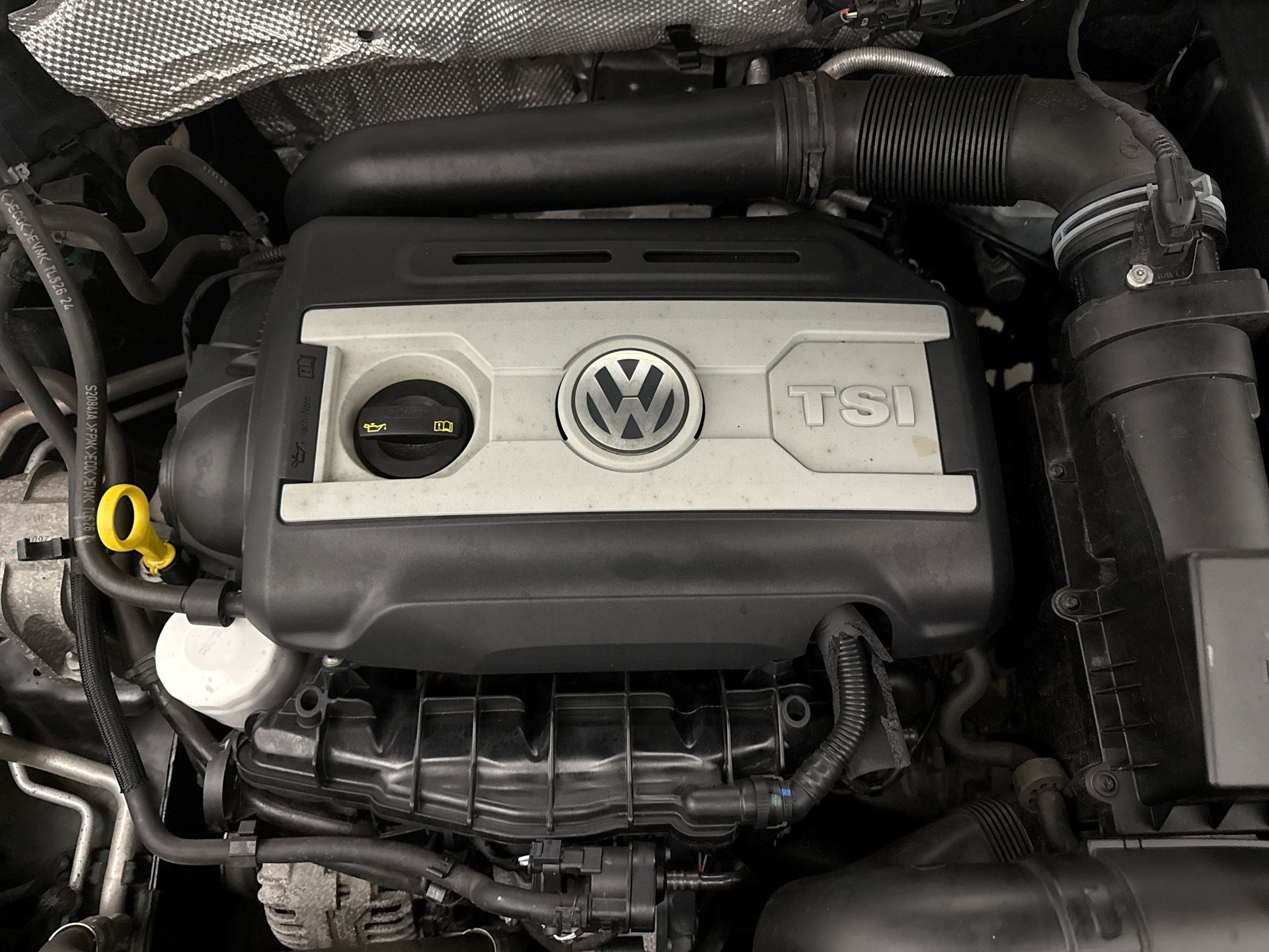 Used 2014 Volkswagen Tiguan S FWD image 24