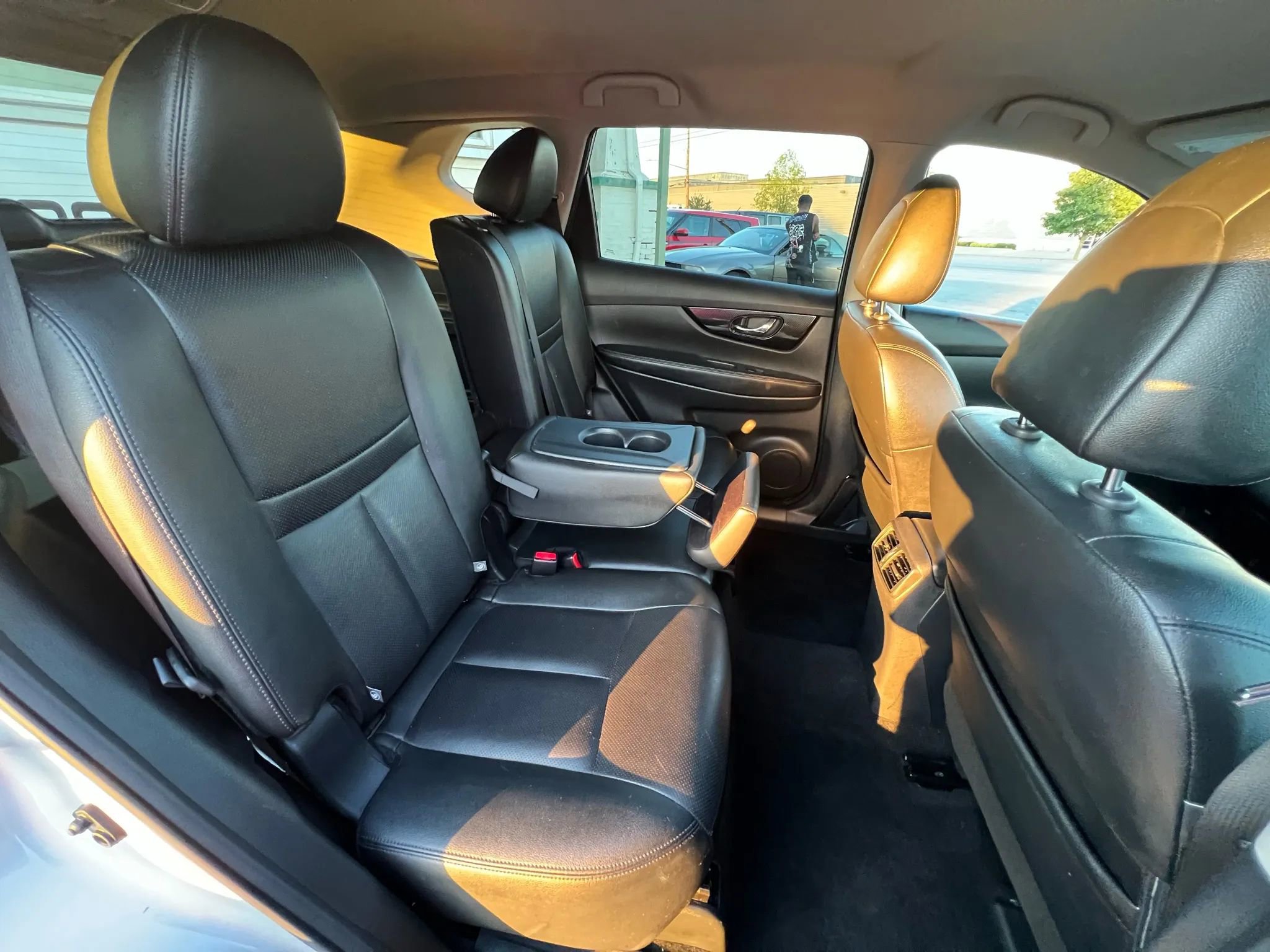 Used 2020 Nissan Rogue SL image 35