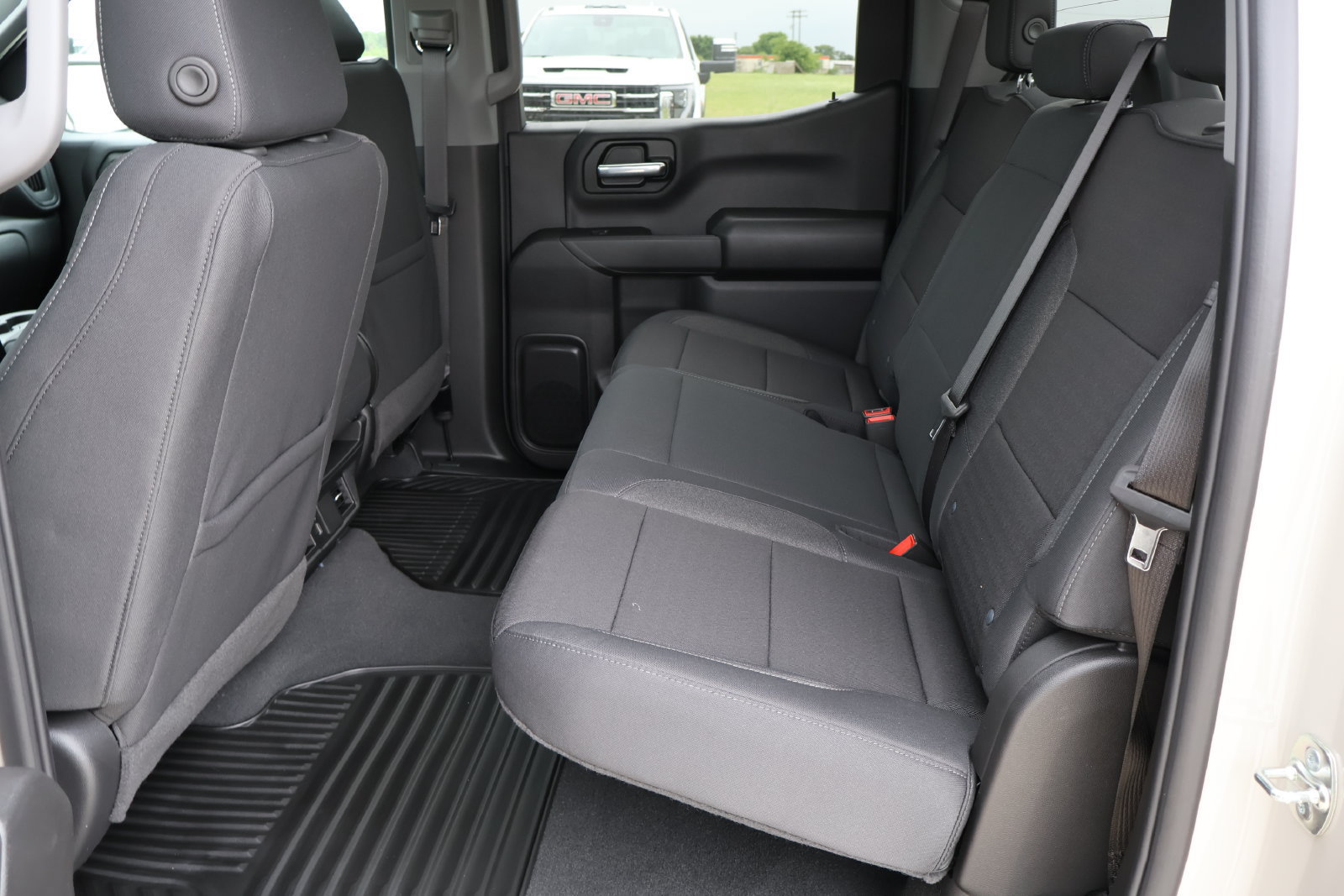New 2026 Chevrolet Silverado 1500 Custom AWD/4WD image 7