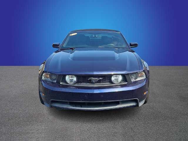 Used 2011 Ford Mustang GT Premium w/ Comfort Pkg RWD image 2