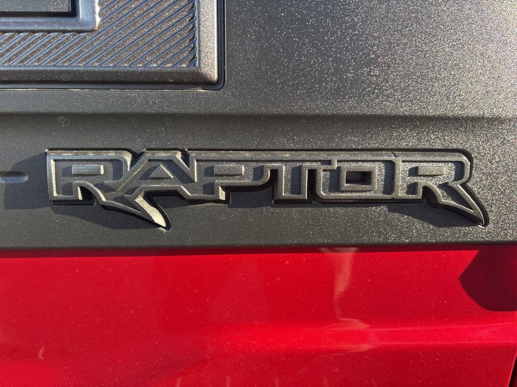 Used 2025 Ford F150 Raptor image 7