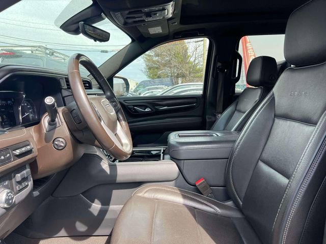 Used 2021 GMC Yukon XL Denali w/ Denali Ultimate Package image 17