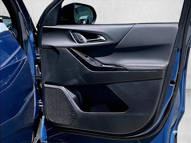 Used 2025 Chevrolet Equinox RS w/ Convenience Package III FWD image 19