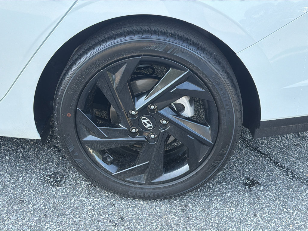 Used 2026 Hyundai Elantra Sport FWD image 32