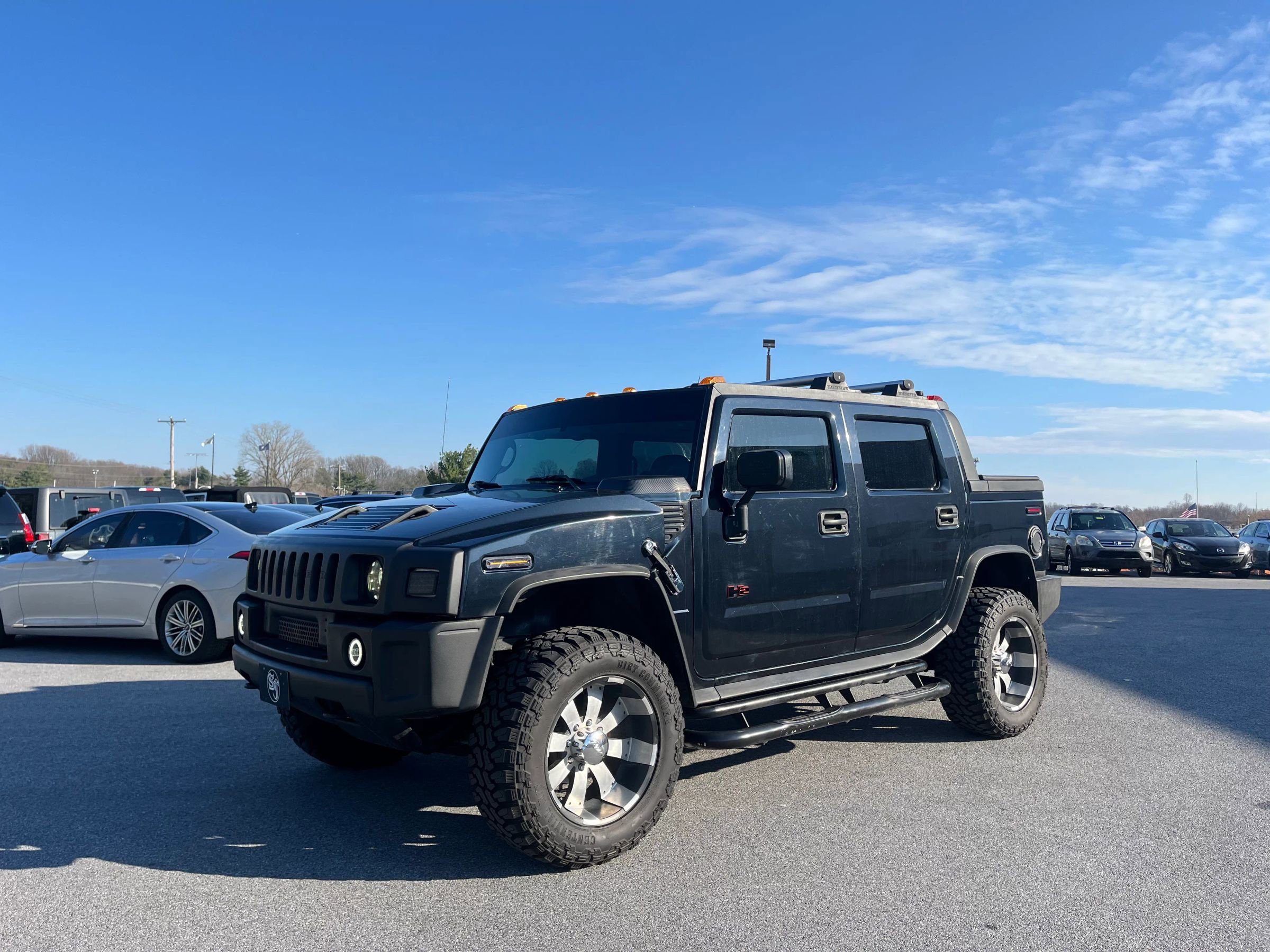 Used 2005 HUMMER H2 SUT w/ Preferred Equipment Group image 6