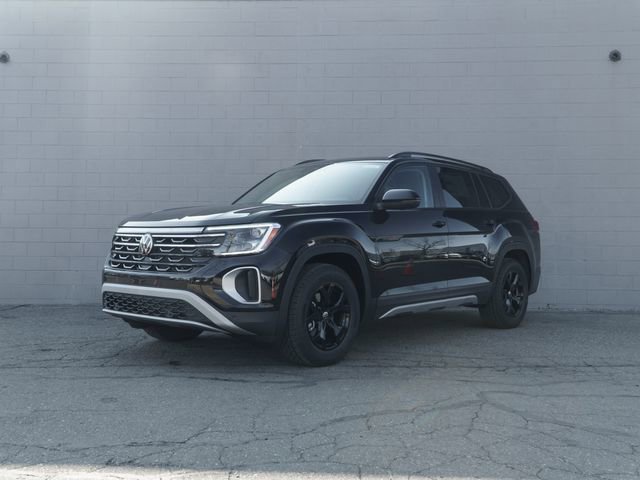 New 2026 Volkswagen Atlas Peak Edition