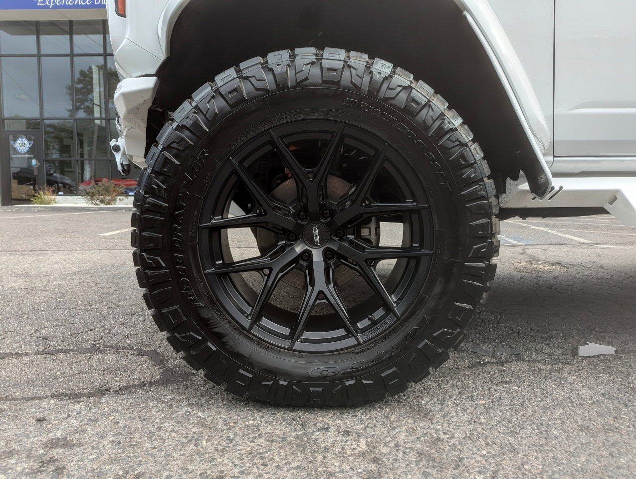 Used 2024 Ford Bronco Raptor w/ Interior Carbon Fiber Pack 6 image 58